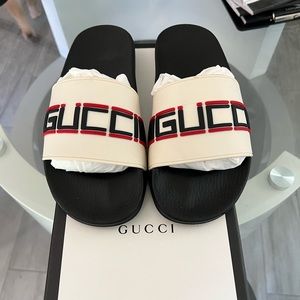 Women’s Gucci Slides Size 6